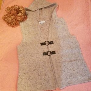 Dressbarn Hooded Sweater Vest